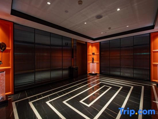 New century Manju Hotel (Hangzhou Liangzhu Logistics Center Branch)