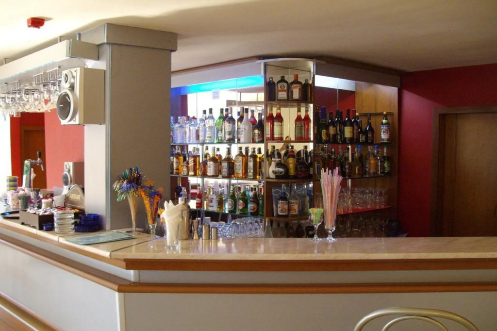 Hotel Shipka Beach