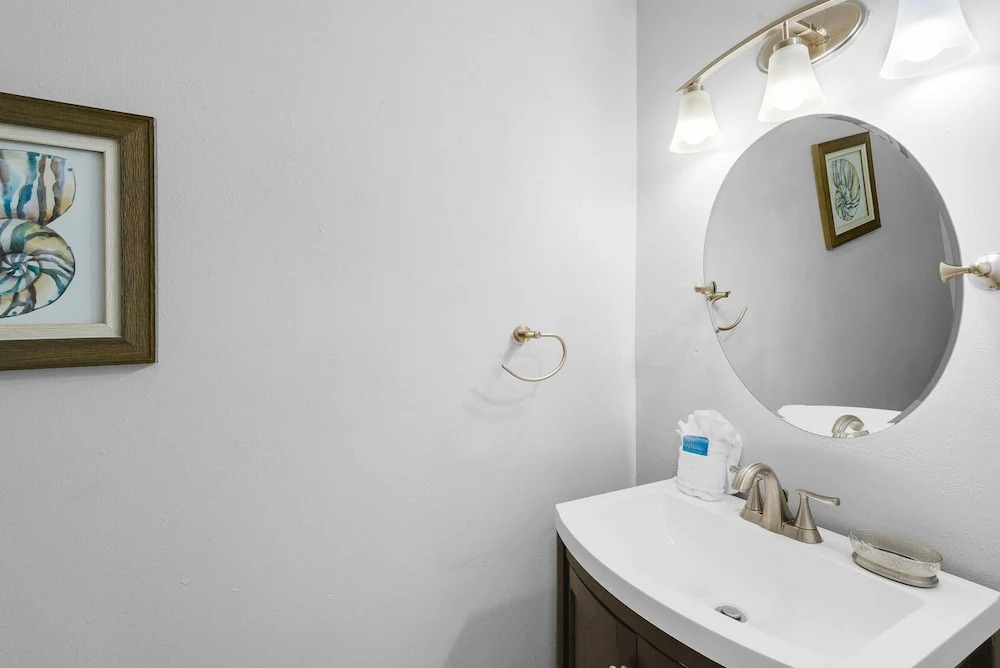 Summerhouse Townhomes #6- Blue Pearl