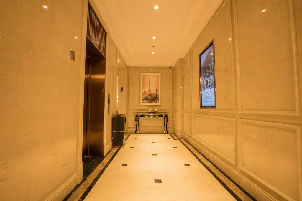 Hotel Belleaire	