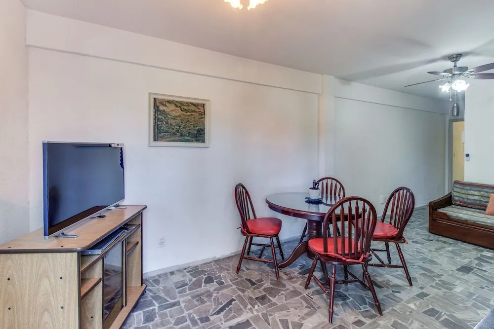 Cómodo y asequible apartamento Puerto Alerces II