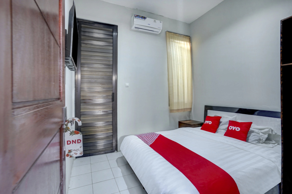 RedDoorz Syariah near Bypass Krian