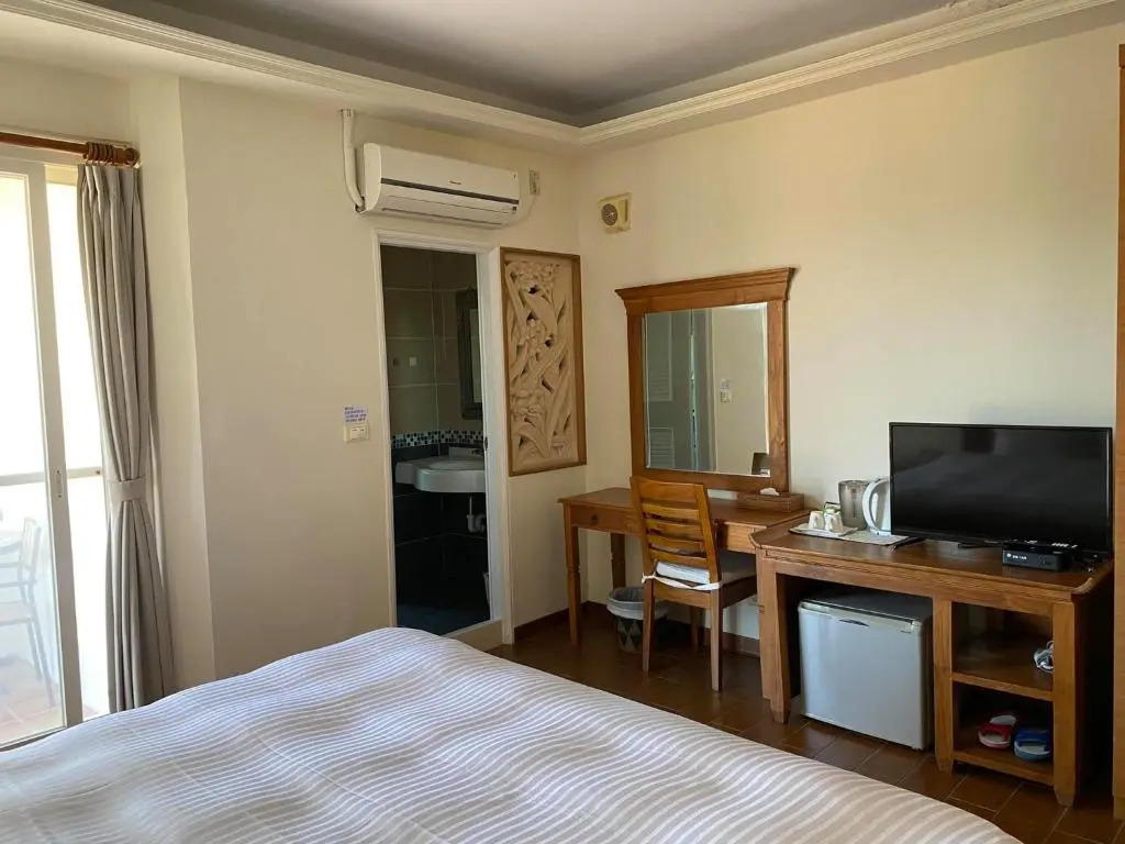 Mamalulu Hostel