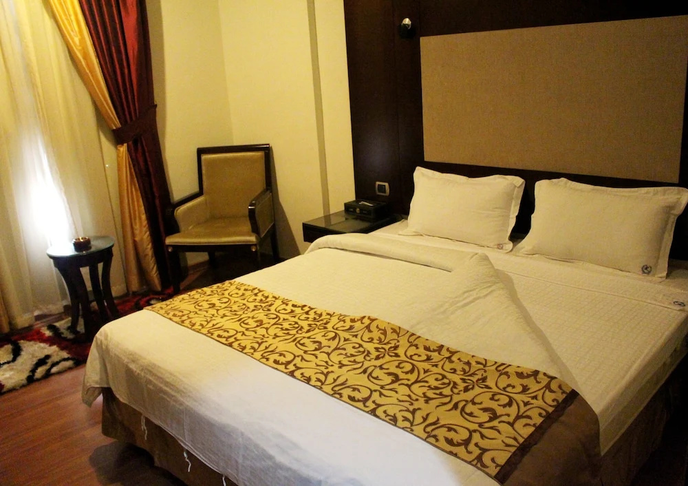 Raoum Inn