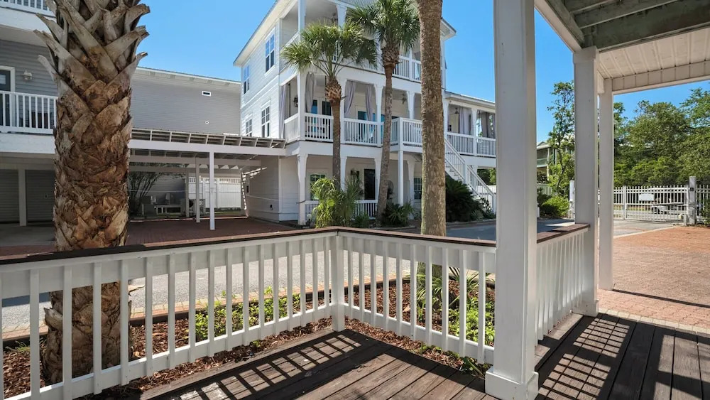 Steps to the Beach + Private Pool - Sea Turtle Pass