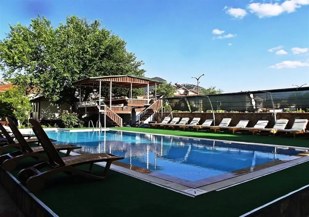 Şahin Villa Apart