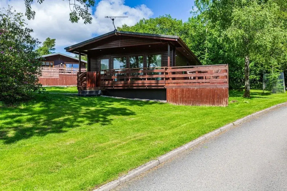 Primrose Lodge 2 with Hot Tub (H 2014) 57293