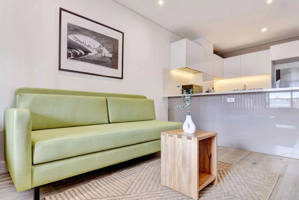 w Dazzling Loft w Balcony in Santa B Rbara