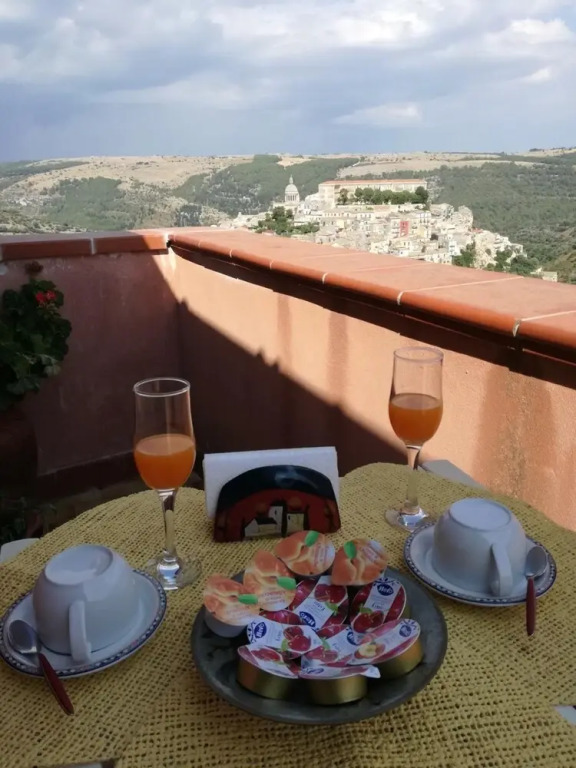 Finestre su Ibla