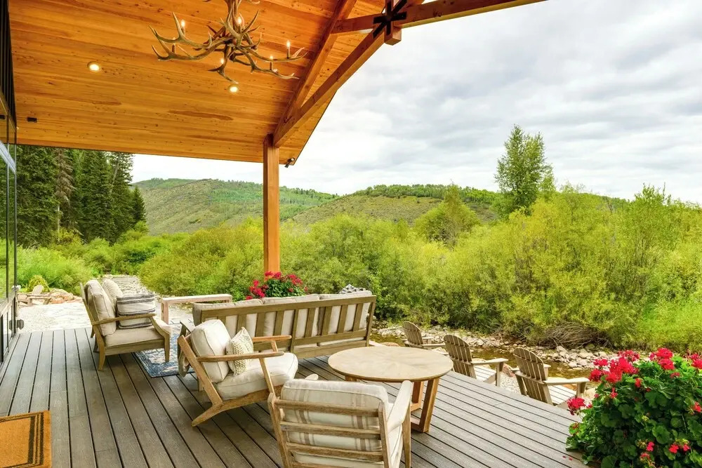 Modern Turnerville Cabin w/ Hot Tub & Scenic Views
