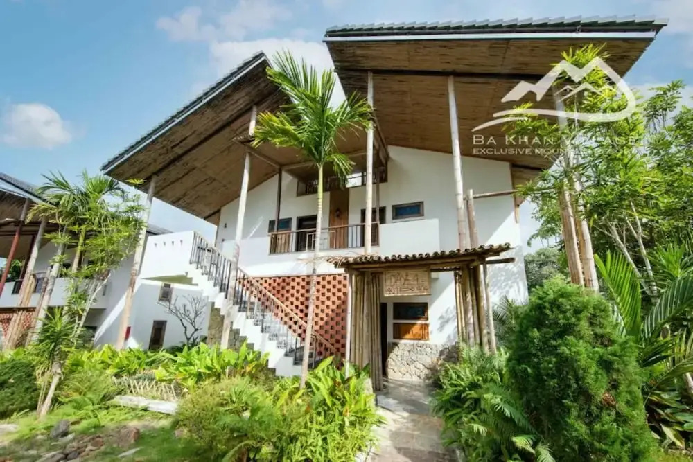 Bakhan Village Resort