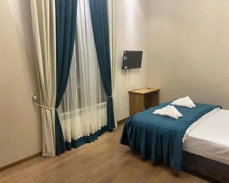 Anor Guest House (Анор)