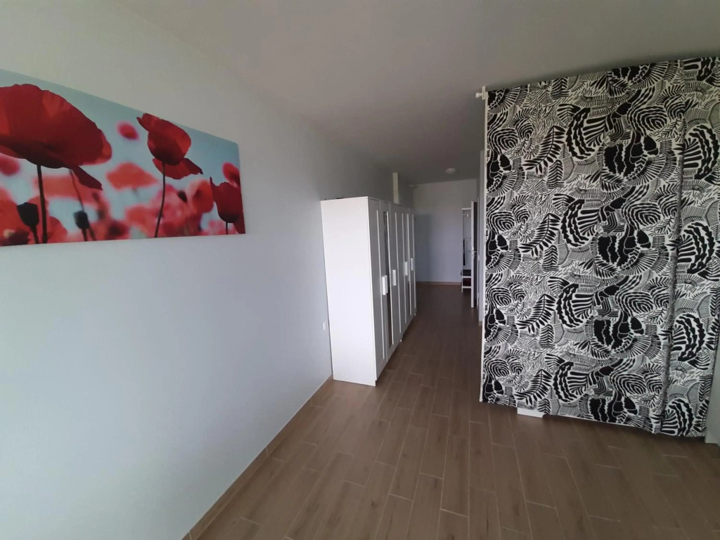 Apartment Cherry Bratislava & Free Parking