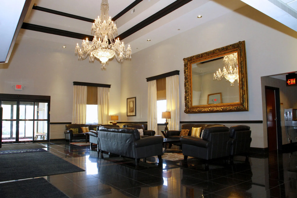 Radisson Hotel & Conference Center Rockford