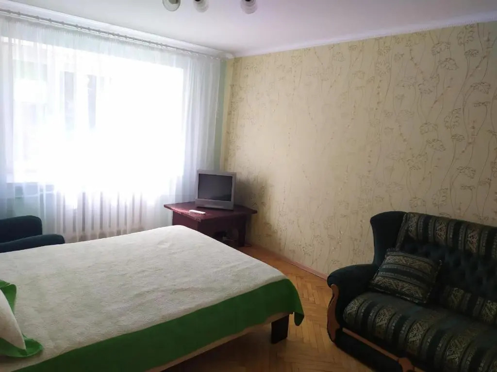 Stryiska. Two bedrooms.Arena-Lviv.Achan. Bus station