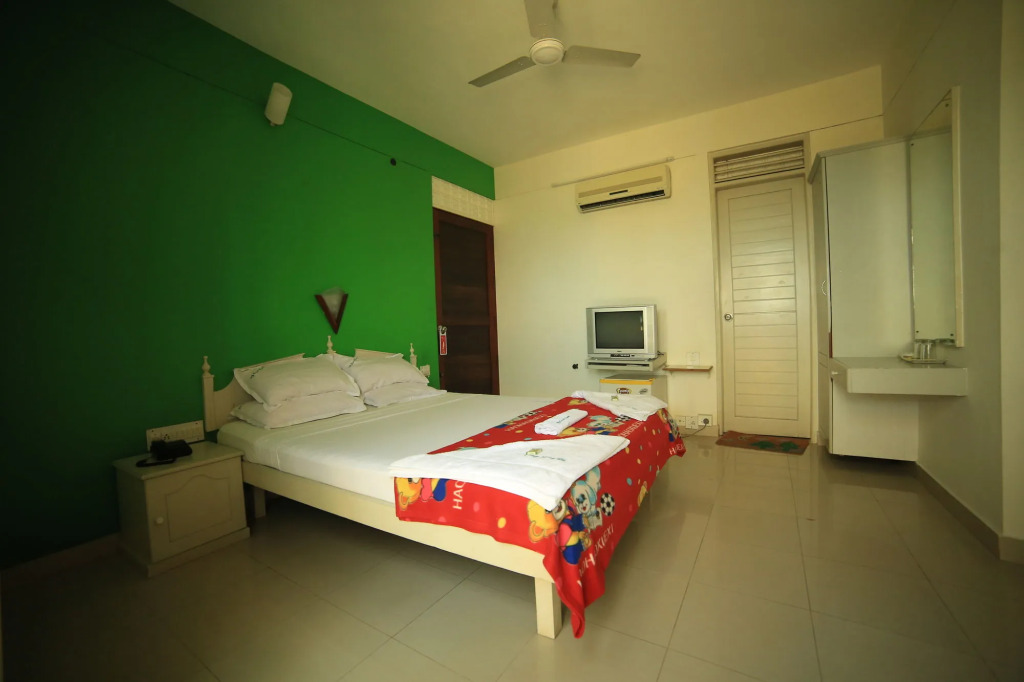 SS Beach Resort