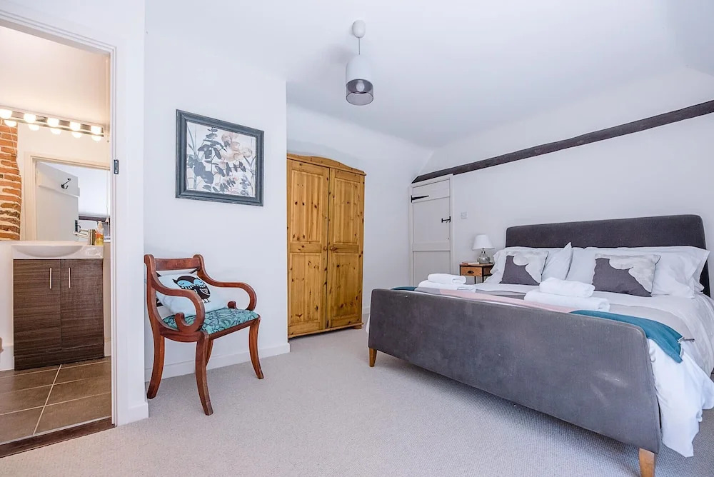 The Pond House, Westleton