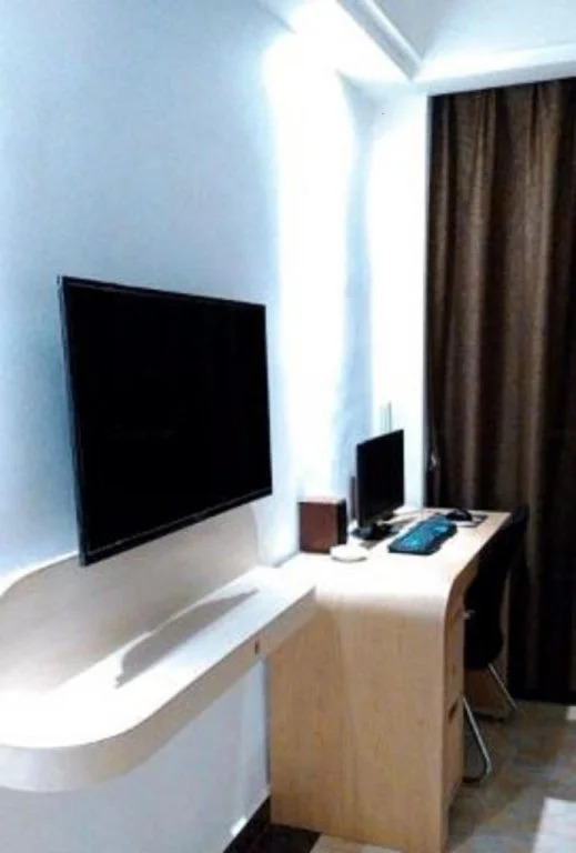 Yizhisi Theme Hotel