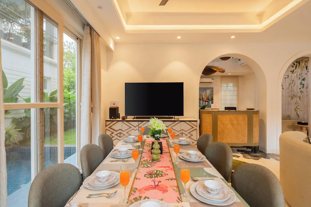 ELIVAAS Purple Coral Luxe 5-BHK Villa