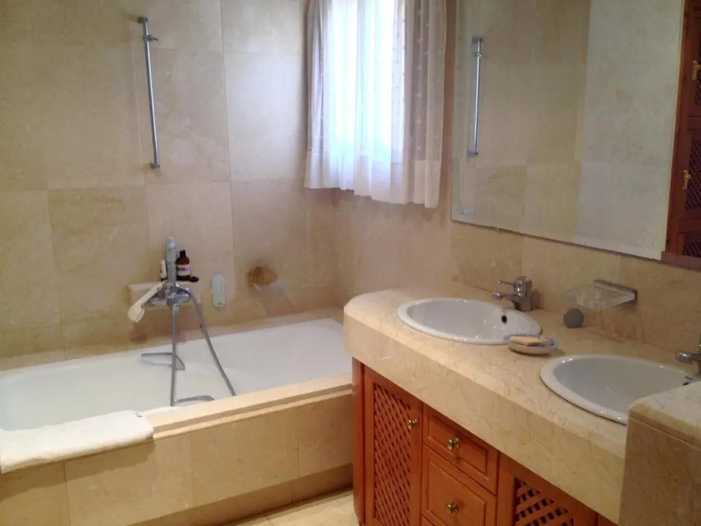 Seaside villa in Jávea with private pool