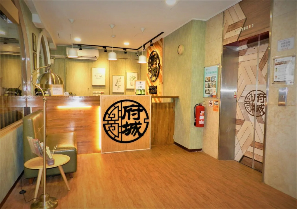@ Tainan Inn