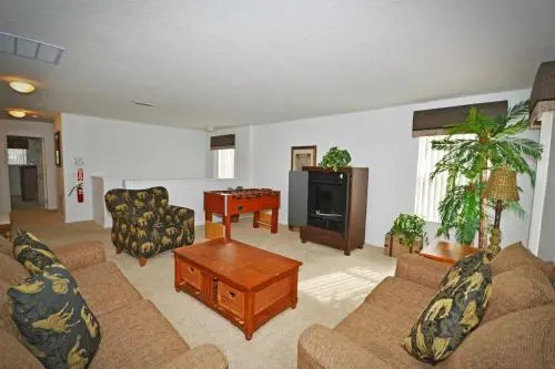 Pine Forest Chateau 5 Br Villa by RedAwning