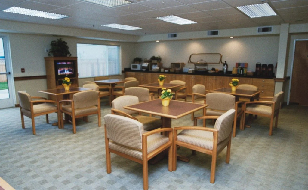 Best Western Plus Edmonds Harbor Inn