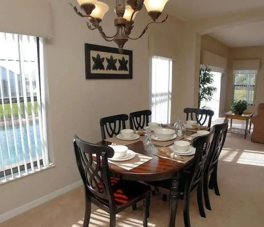 16708 High Grove House 4 Bedroom by Florida Star