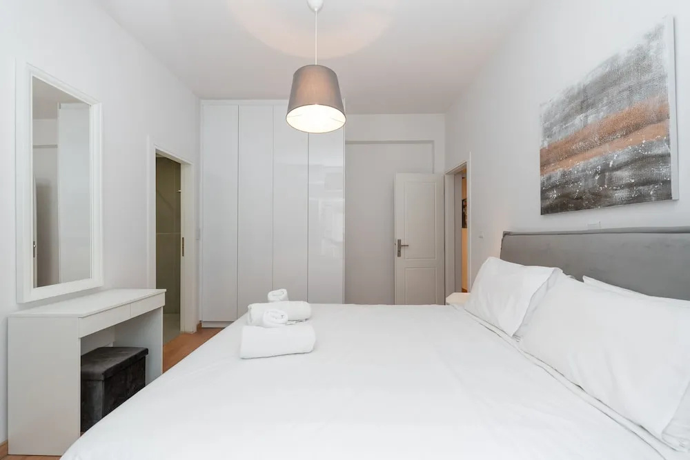 Modern Family Apartment near Acropolis