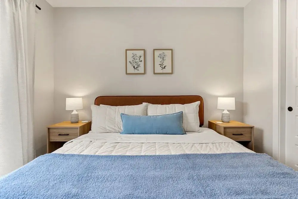 Weekend Vibes 5 Bedroom Townhouse