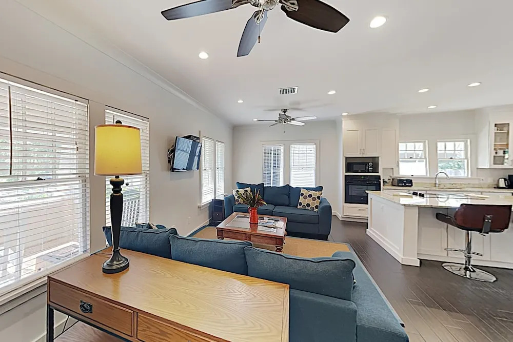 729 Penn Street Home