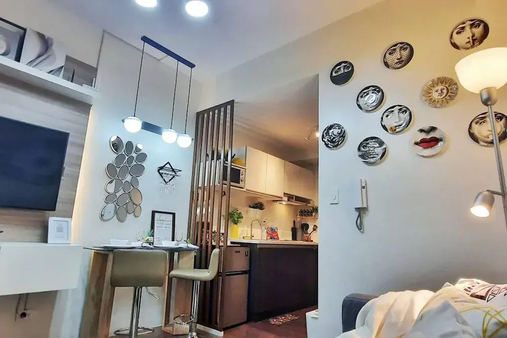 Sleeps 2 With Netflix and Free Wi-fi