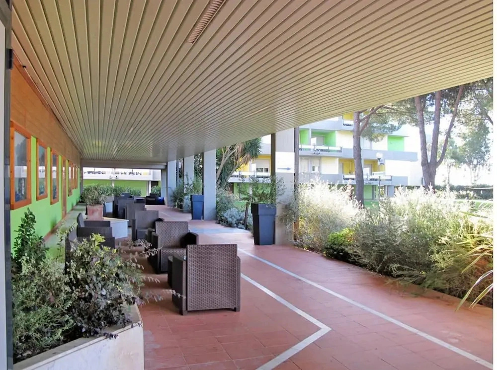 Apartment in Luni mit Balkon