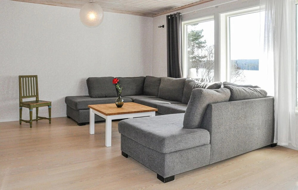 Lovely Home In Idkerberget