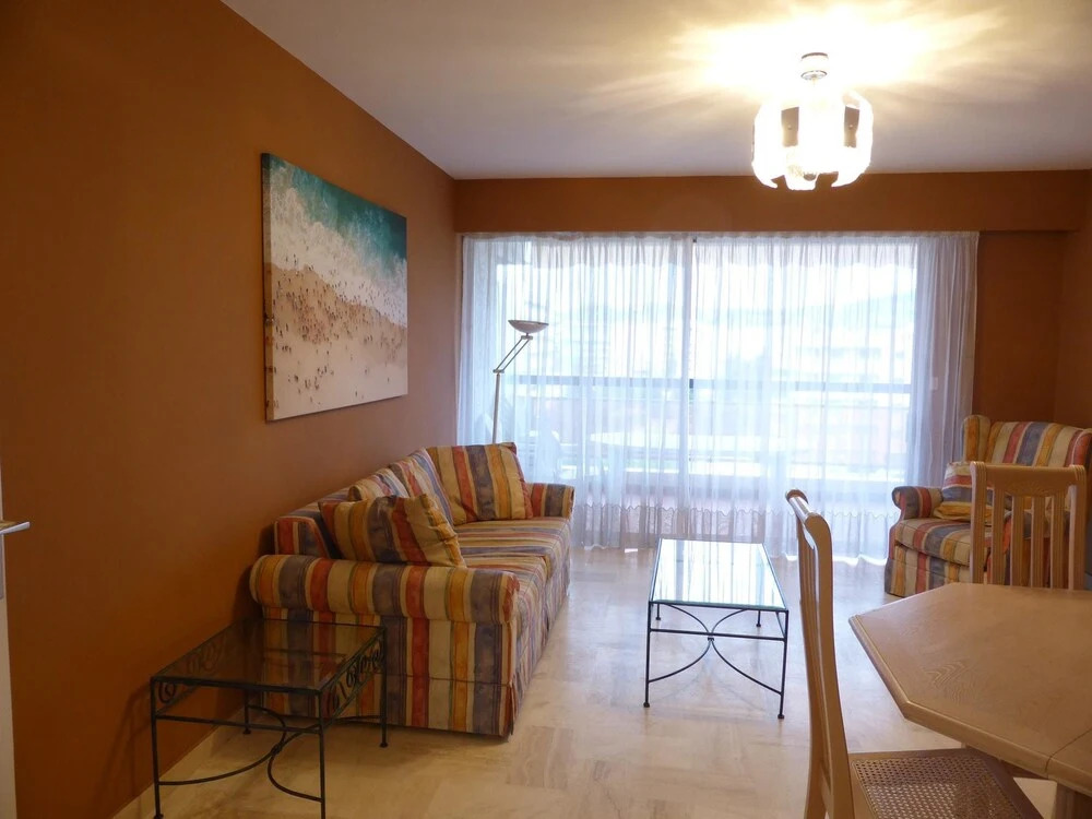 Apartment With one Bedroom in Juan Les Pins, With Wonderful Mountain V