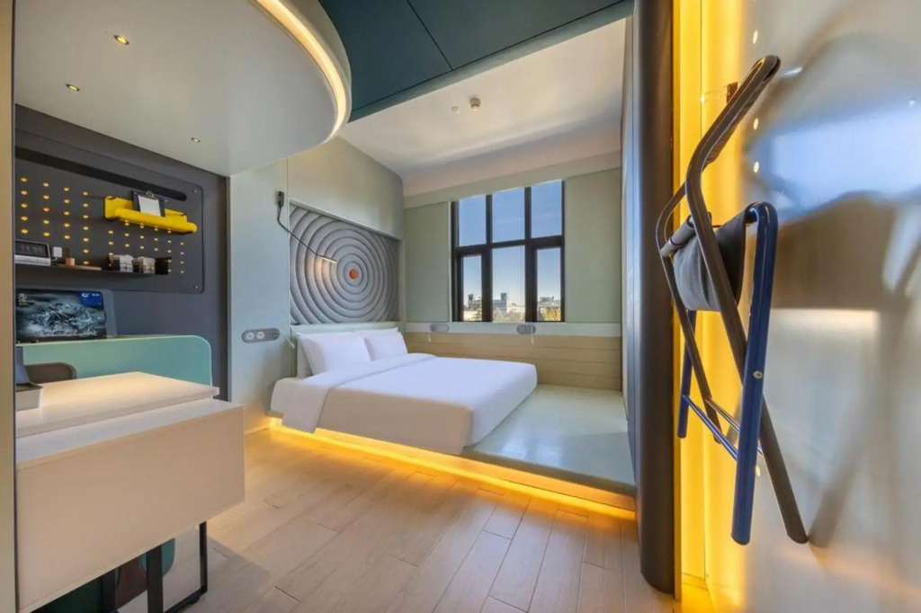 Atour X Hotel Beijing 798 Art District Jiangtai Metro Station