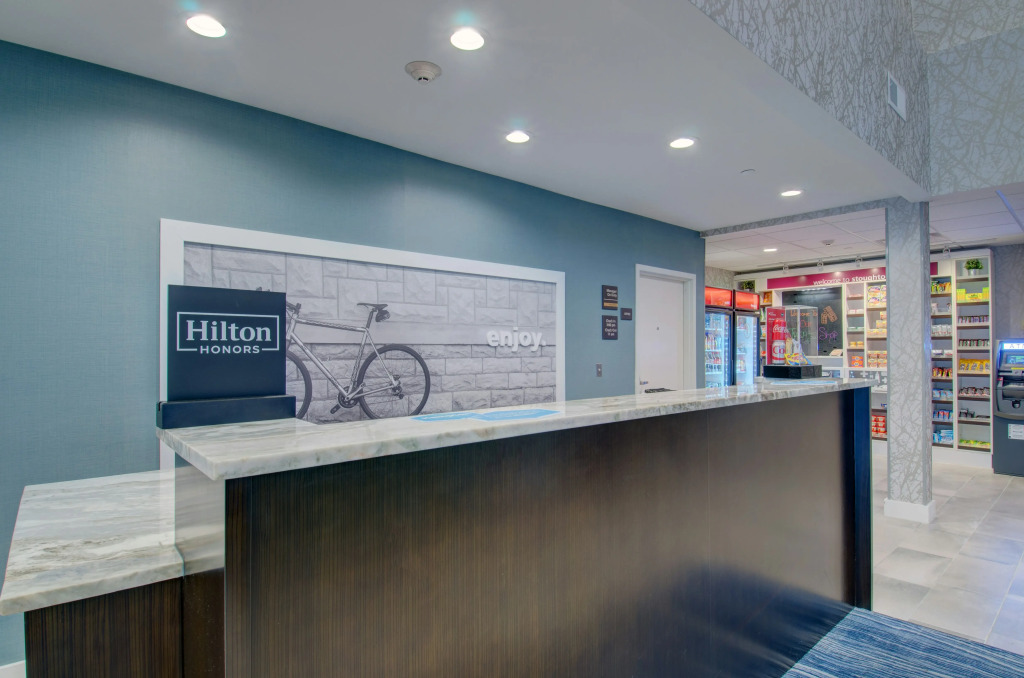 Hampton Inn & Suites Boston/Stoughton, Ma