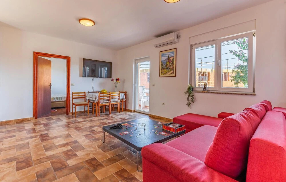 Awesome Apartment in Medulin With Wifi and 2 Bedrooms