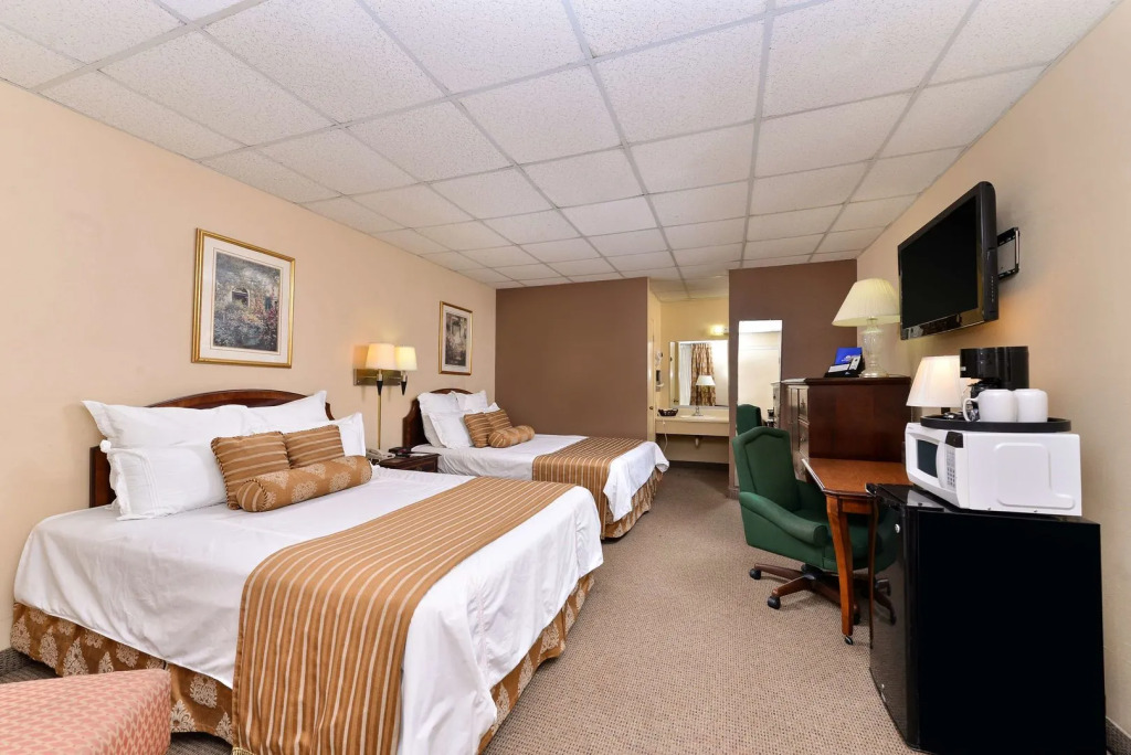 Americas Best Value Inn and Suites Victoria