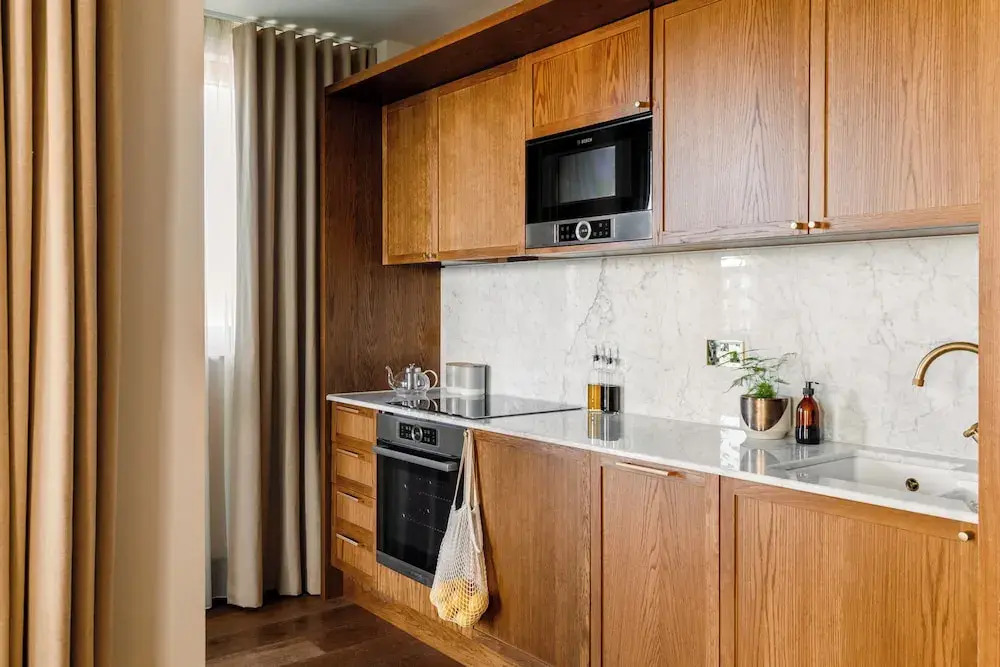 Luxury Studio With Balcony in North London