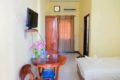 Dok Ban Hotel