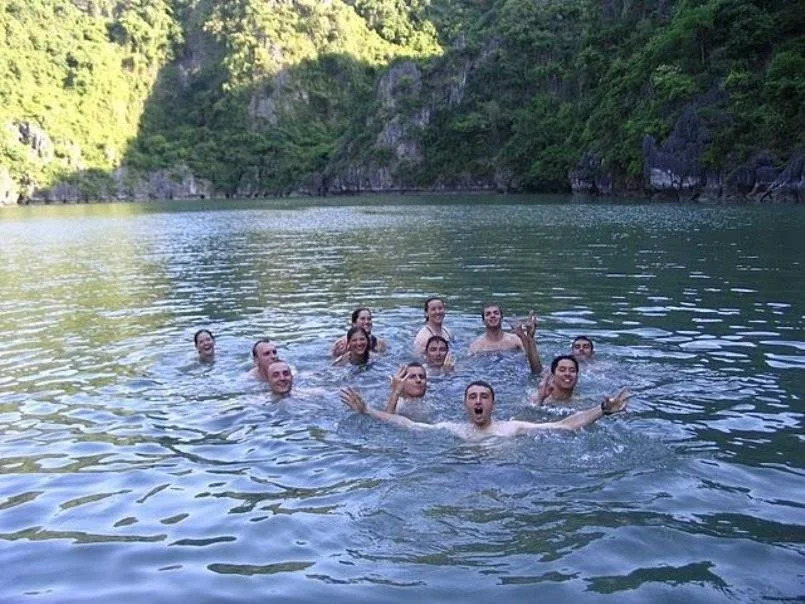 Seawind Charter Cruise Halong
