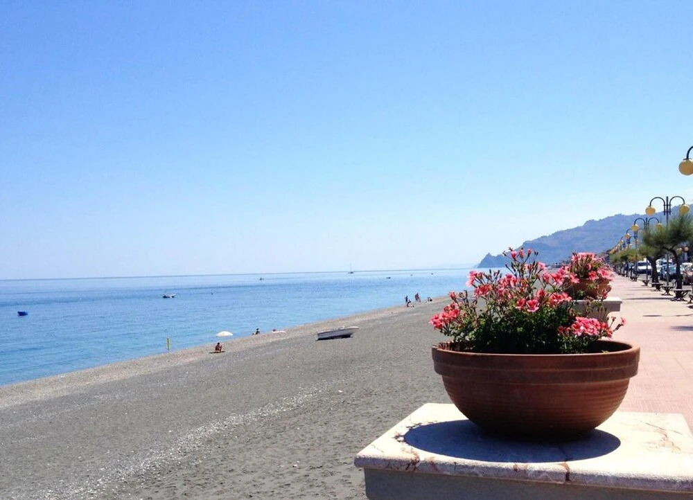 Apartment With 2 Bedrooms in Furci Siculo, With Wonderful sea View, Po