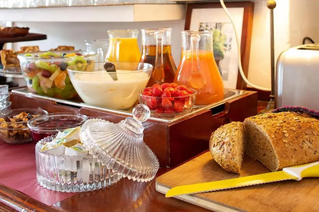 Amsterdam House Hotel