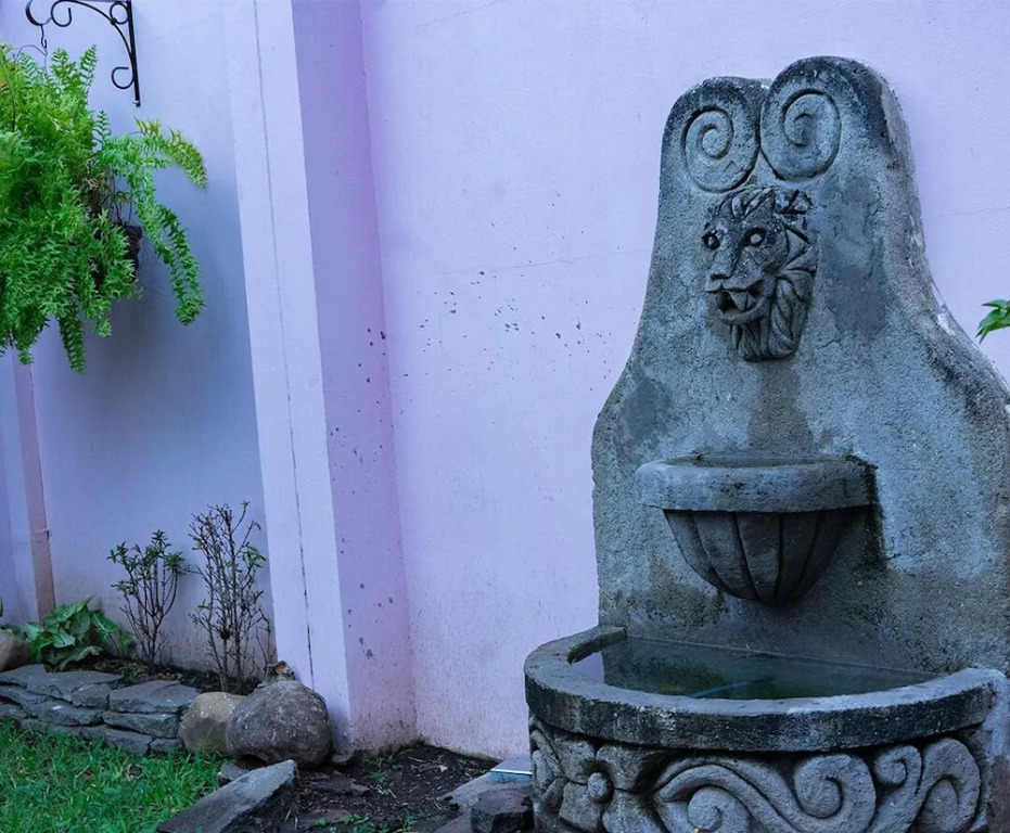 Hostal Casa Luna