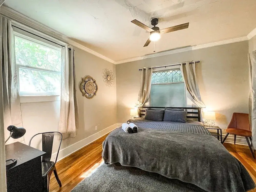 417 E Bijou