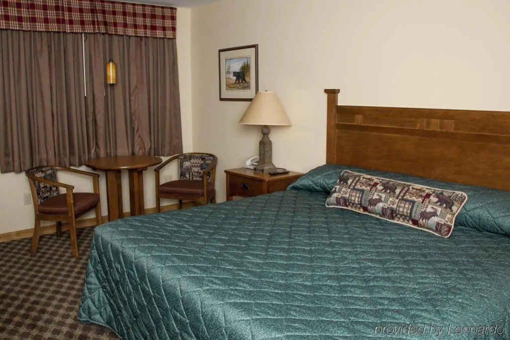 Top Notch Inn