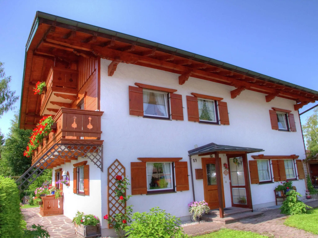 Apartment located in Inzell offering a beautiful view