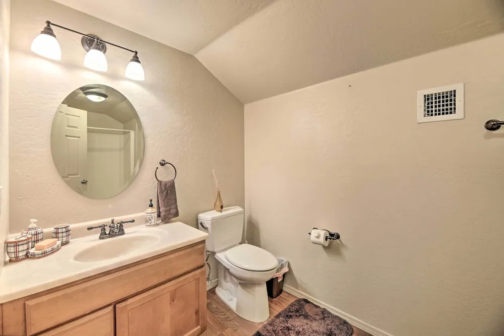 Game Room & Community Amenities: Overgaard Home!