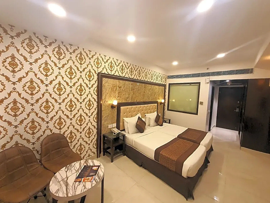 Sam Surya Hotel